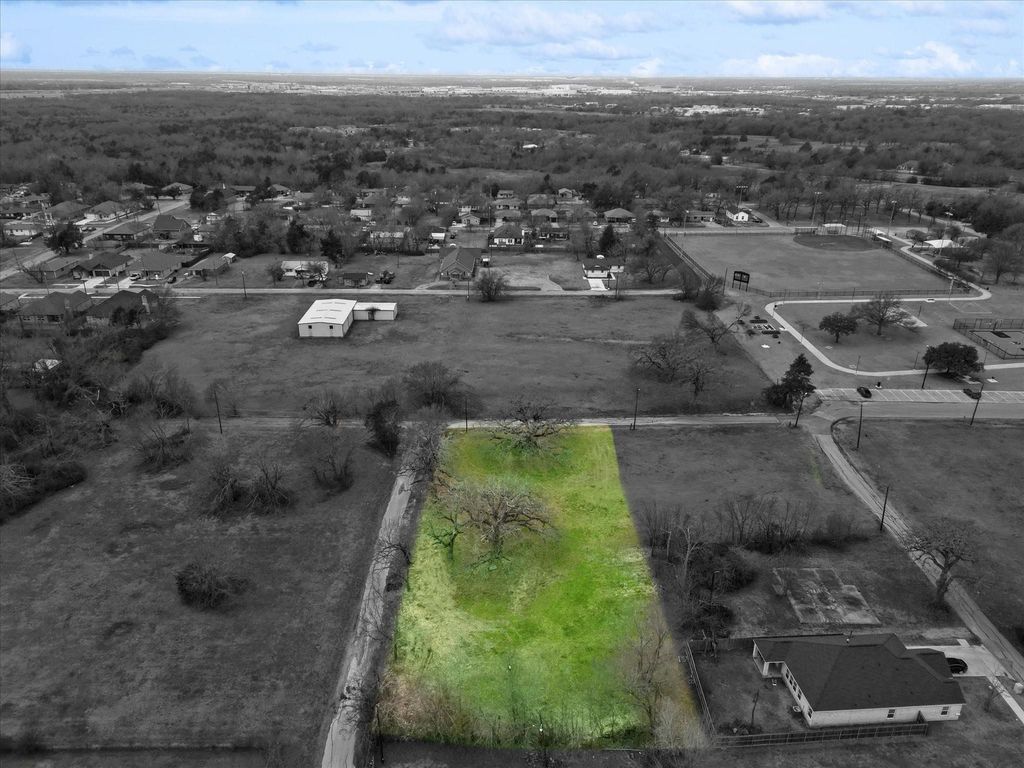 610 Myers Street, Terrell, TX 75160