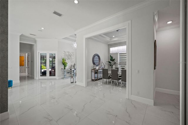 3317 CRENSHAW LAKE ROAD, Lutz, FL 33548