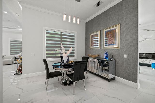 3317 CRENSHAW LAKE ROAD, Lutz, FL 33548
