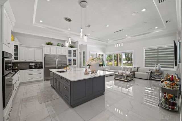3317 CRENSHAW LAKE ROAD, Lutz, FL 33548