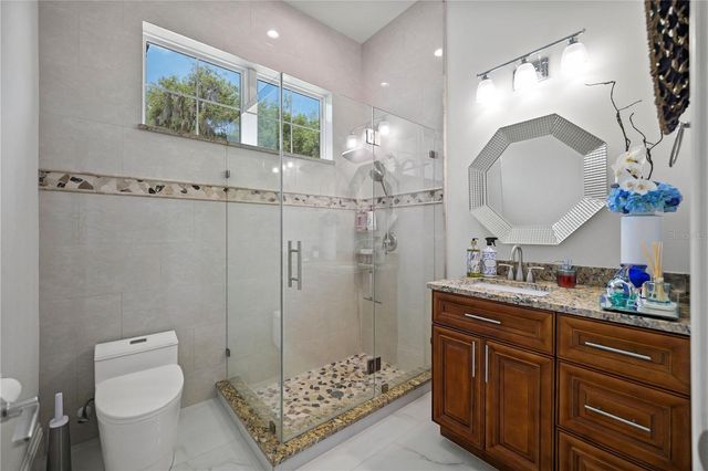 3317 CRENSHAW LAKE ROAD, Lutz, FL 33548