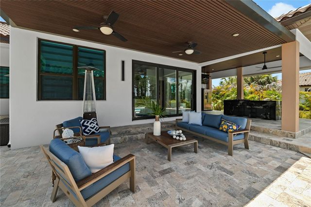 3317 CRENSHAW LAKE ROAD, Lutz, FL 33548