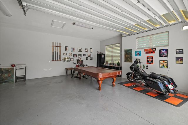 3317 CRENSHAW LAKE ROAD, Lutz, FL 33548