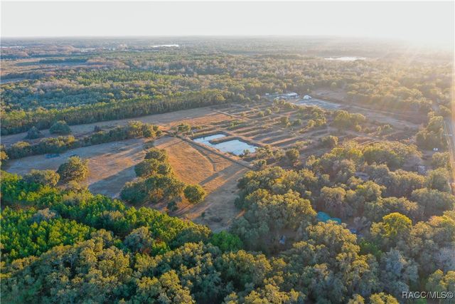 6966 E Turner Camp Road, Inverness, FL 34453