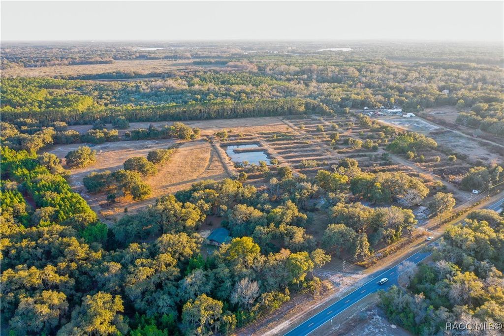 6966 E Turner Camp Road, Inverness, FL 34453