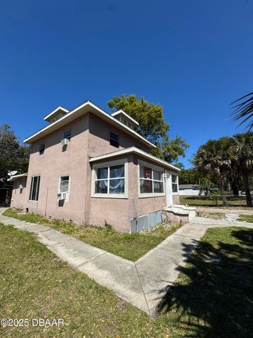 554 Cedar Street, Daytona Beach, FL 32114