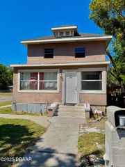 554 Cedar Street, Daytona Beach, FL 32114