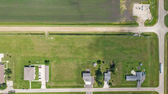 306 5th Street S, Fairmount, ND 58030