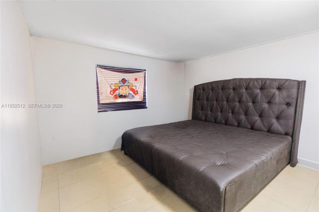 14601 NW 10th Ave, Miami, FL 33168