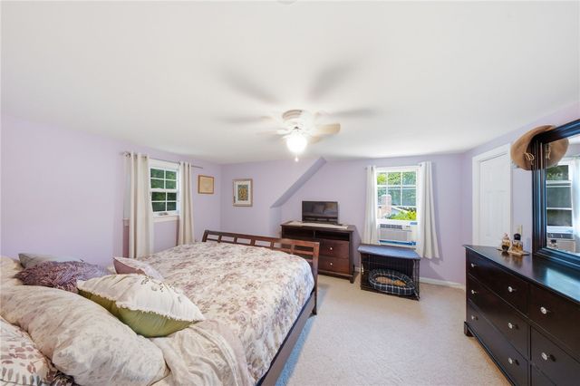 60 Brookwood Road, South Kingstown, RI 02879