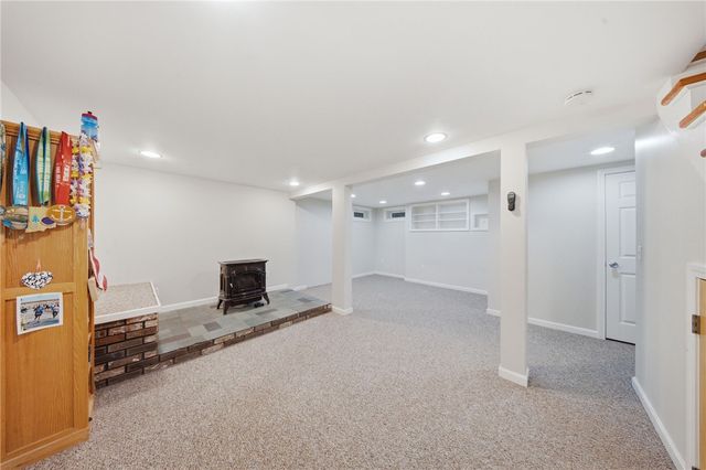 60 Brookwood Road, South Kingstown, RI 02879