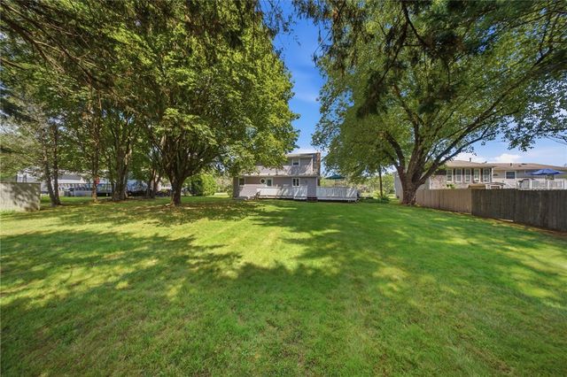 60 Brookwood Road, South Kingstown, RI 02879