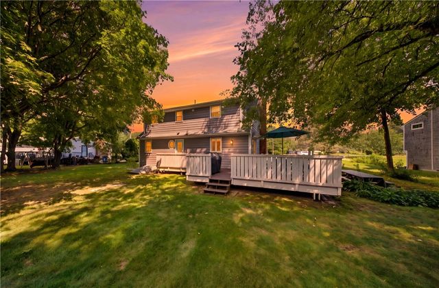 60 Brookwood Road, South Kingstown, RI 02879