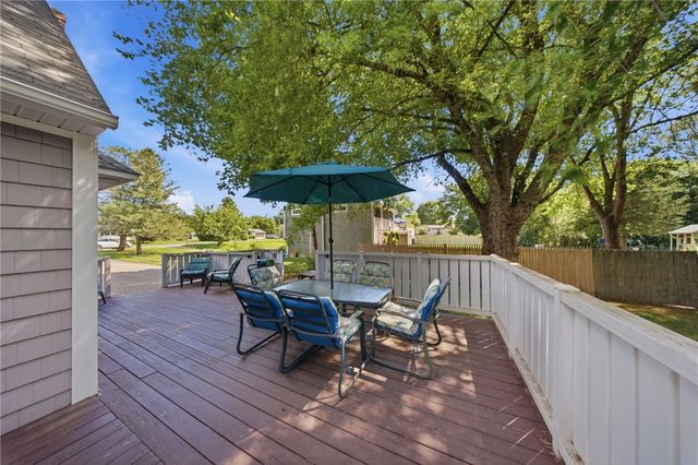 60 Brookwood Road, South Kingstown, RI 02879