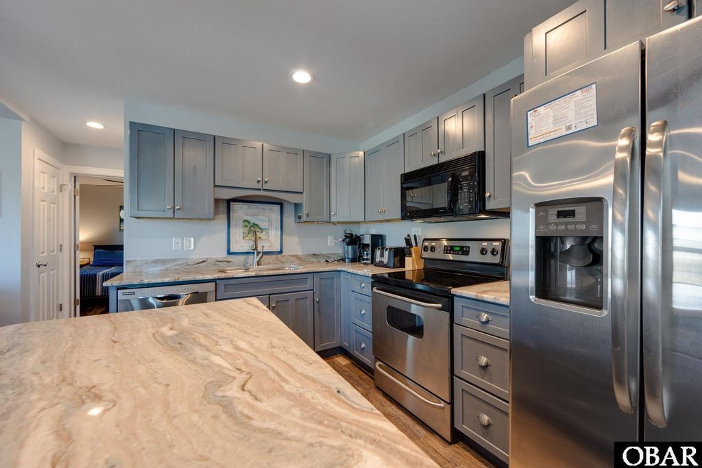 Image 14 of property listing at 1245 Duck Rd # 205, Duck, NC 27949