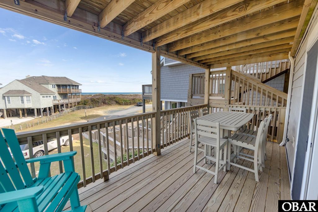 Image 18 of property listing at 1245 Duck Rd # 205, Duck, NC 27949