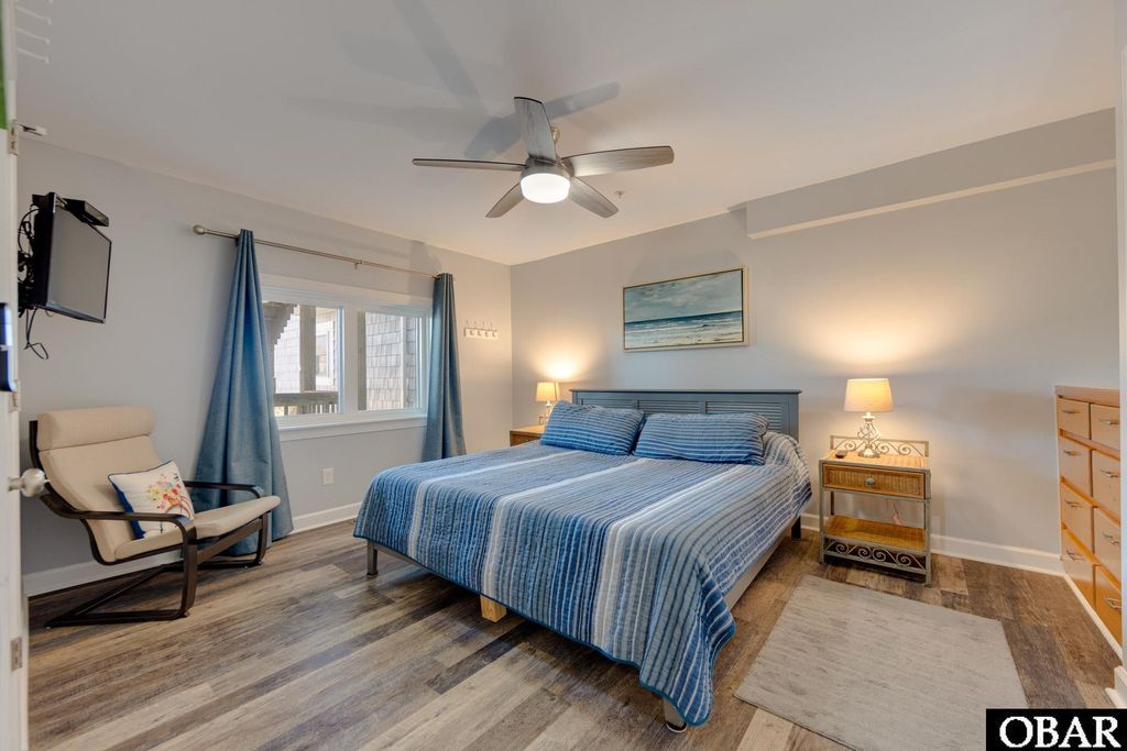 Image 20 of property listing at 1245 Duck Rd # 205, Duck, NC 27949