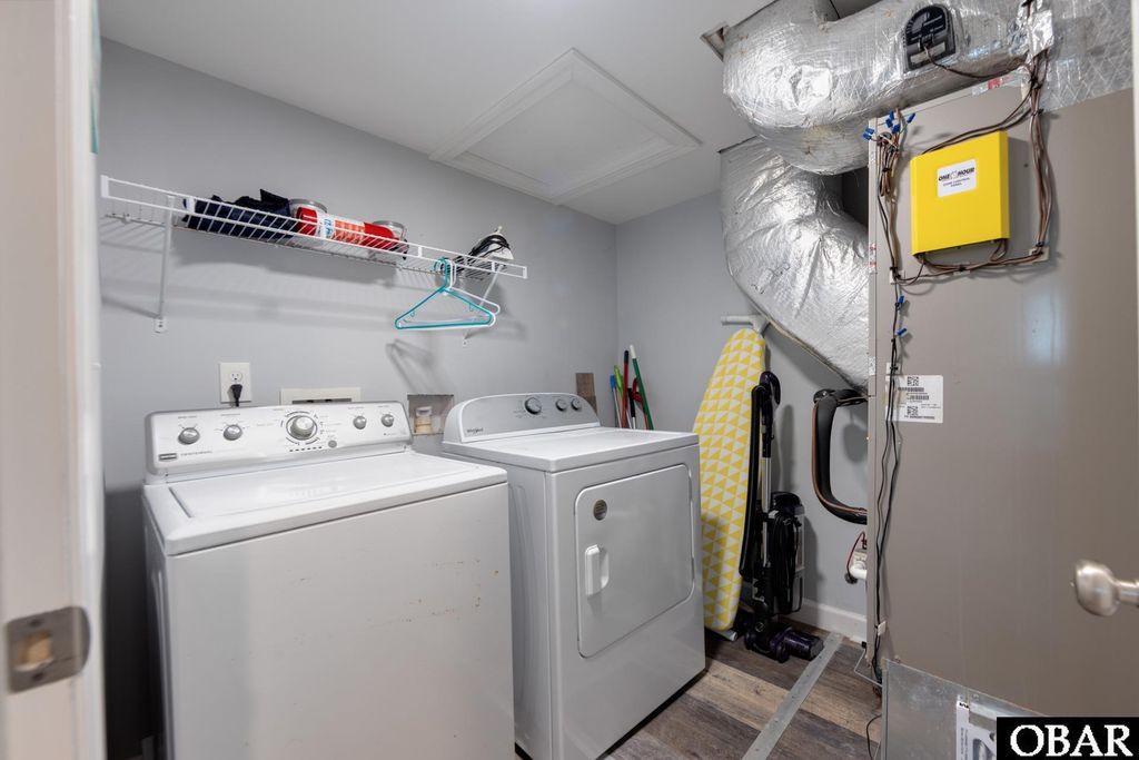 Image 23 of property listing at 1245 Duck Rd # 205, Duck, NC 27949