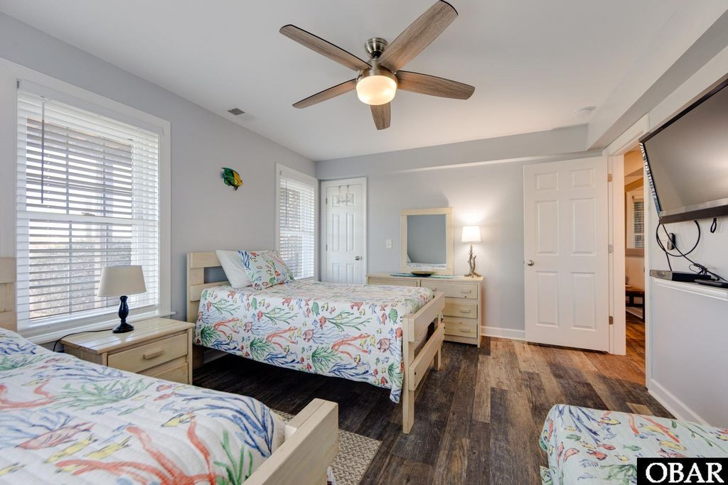 Image 25 of property listing at 1245 Duck Rd # 205, Duck, NC 27949