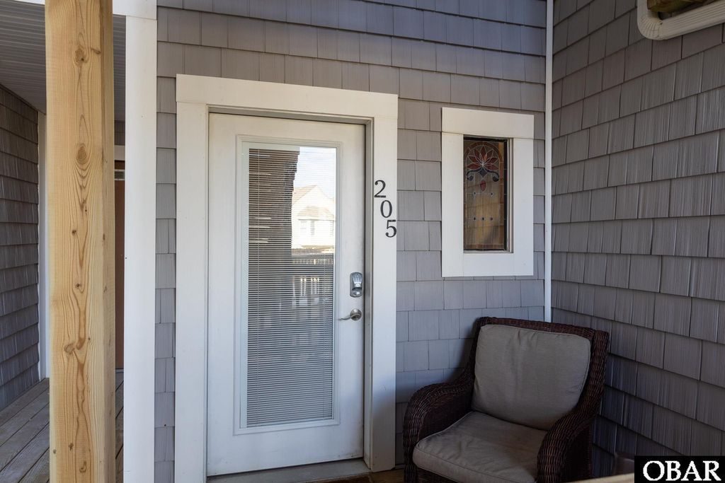 Image 4 of property listing at 1245 Duck Rd # 205, Duck, NC 27949