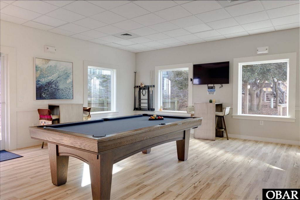 Image 34 of property listing at 1245 Duck Rd # 205, Duck, NC 27949