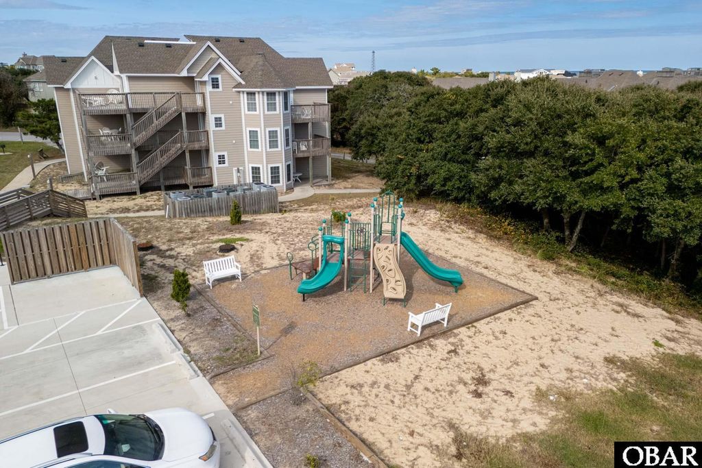 Image 43 of property listing at 1245 Duck Rd # 205, Duck, NC 27949