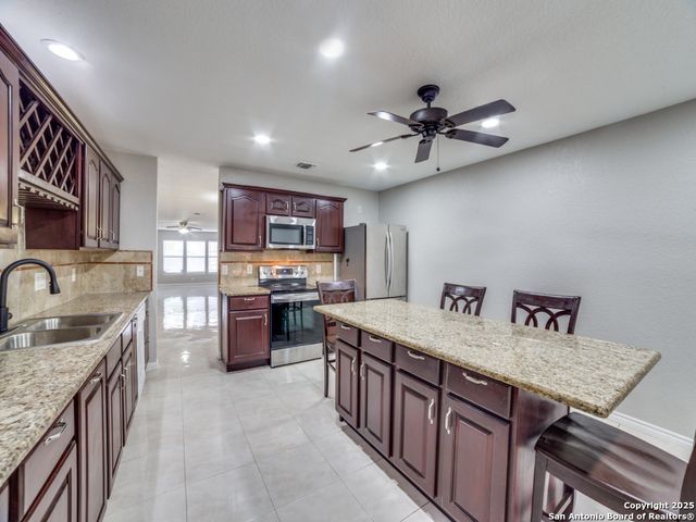 9634 Alisa Brooke, San Antonio, TX 78254