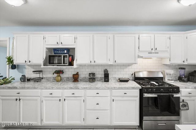 7007 PAMELA Drive, Jacksonville, FL 32210