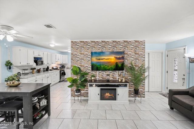 7007 PAMELA Drive, Jacksonville, FL 32210