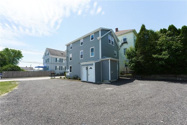 71 ST Elizabeth Street 1, Bristol, RI 02809