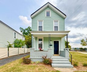4715 Wilmer Court, Cincinnati, OH 45226