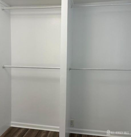 119 Columbus Place, Roselle Park, NJ 07204