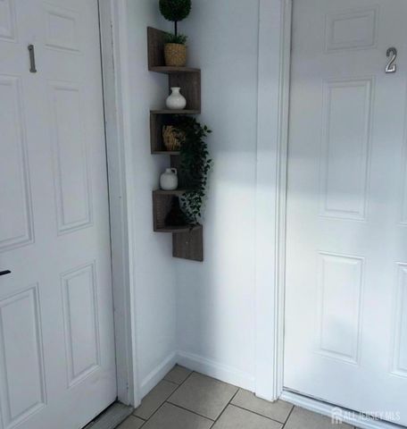 119 Columbus Place, Roselle Park, NJ 07204