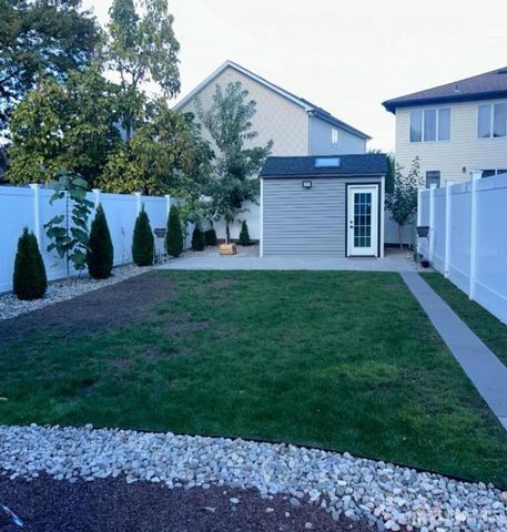 119 Columbus Place, Roselle Park, NJ 07204