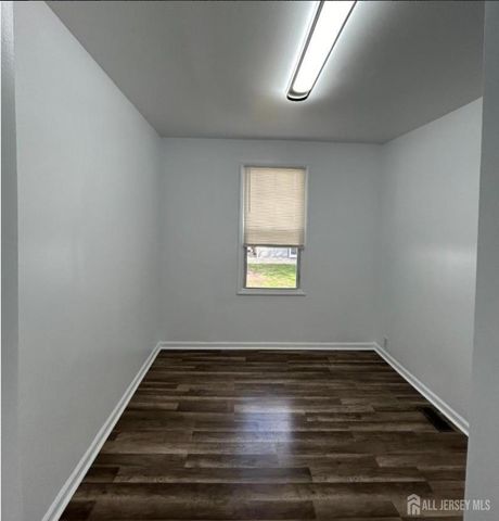 119 Columbus Place, Roselle Park, NJ 07204