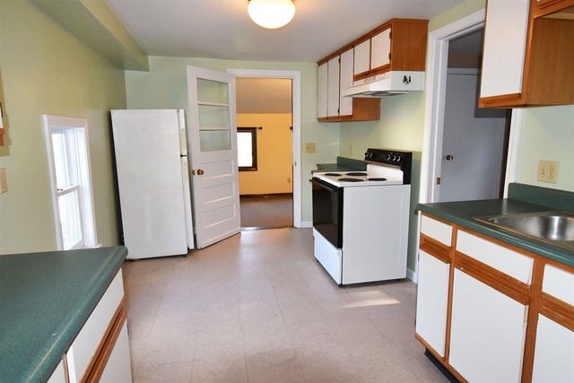 138 Maple Street, Rutland City, VT 05701