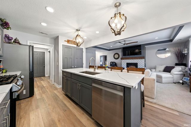 3310 Brantley Drive, New Haven, IN 46774