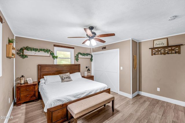 3401 Mountain Overlook Way, Sevierville, TN 37876