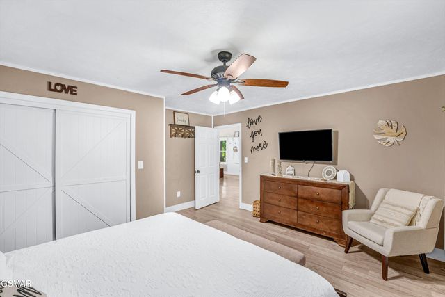3401 Mountain Overlook Way, Sevierville, TN 37876