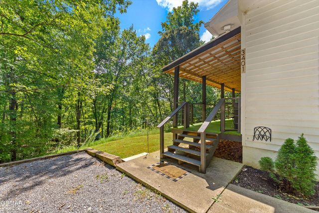 3401 Mountain Overlook Way, Sevierville, TN 37876