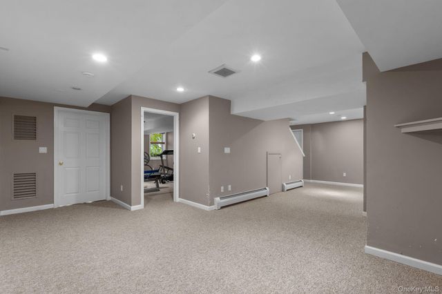 2211 Crompond Road, Yorktown Heights, NY 10598