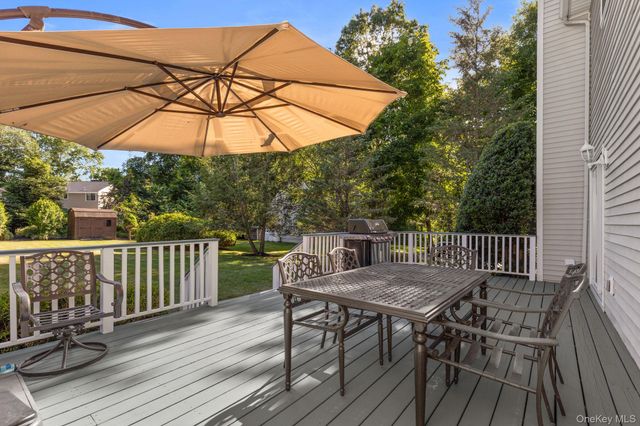 2211 Crompond Road, Yorktown Heights, NY 10598