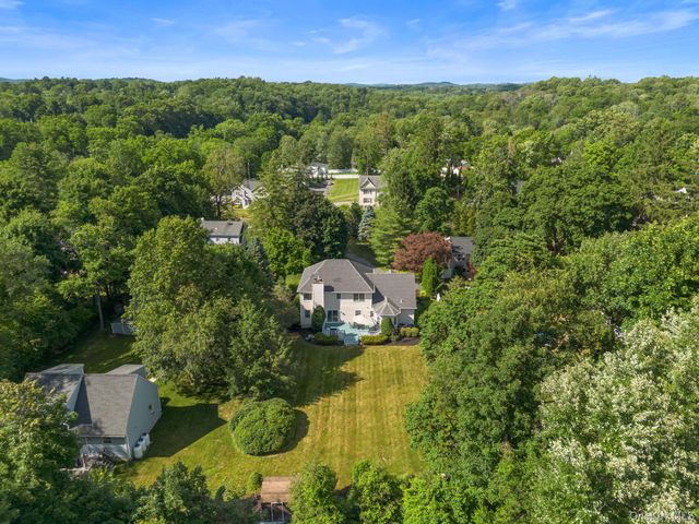 2211 Crompond Road, Yorktown Heights, NY 10598