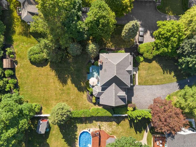 2211 Crompond Road, Yorktown Heights, NY 10598