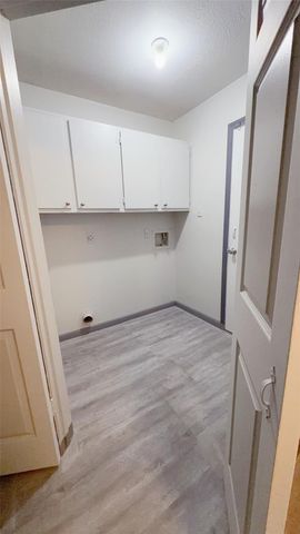 11643 Herald Square Drive, Houston, TX 77099