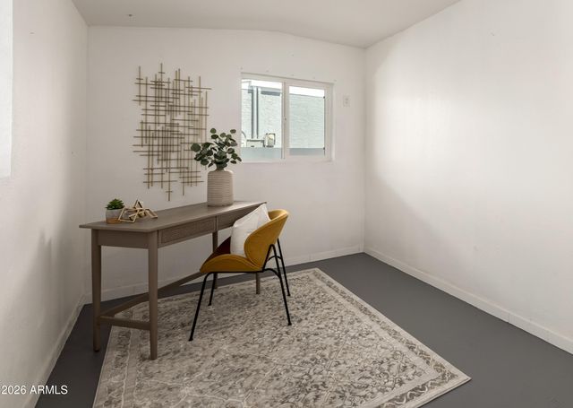 836 S SARANAC Avenue, Mesa, AZ 85208