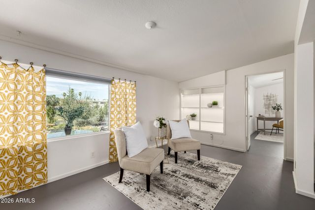 836 S SARANAC Avenue, Mesa, AZ 85208