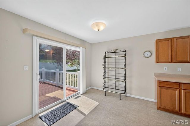 26 Hunting Manor Drive, St Charles, MO 63303