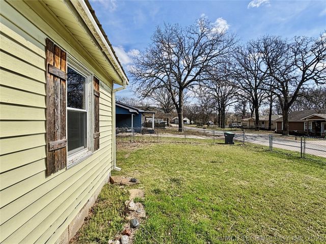 210 Northside Court, Tahlequah, OK 74464