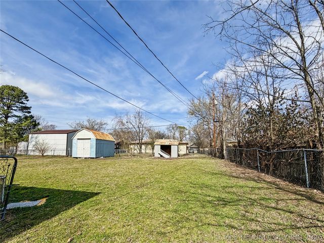 210 Northside Court, Tahlequah, OK 74464